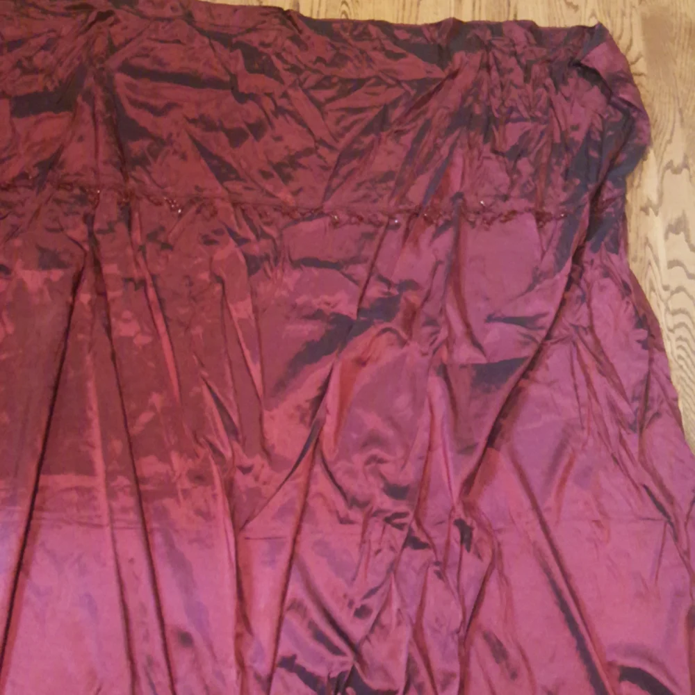 Burgundy red w/ bling beads 15 in from the top shower curtain